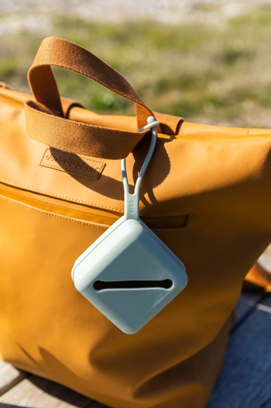 BIBS Smokkeholder, Pine